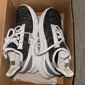 Adidas Kaptir 2.0 K Size 5